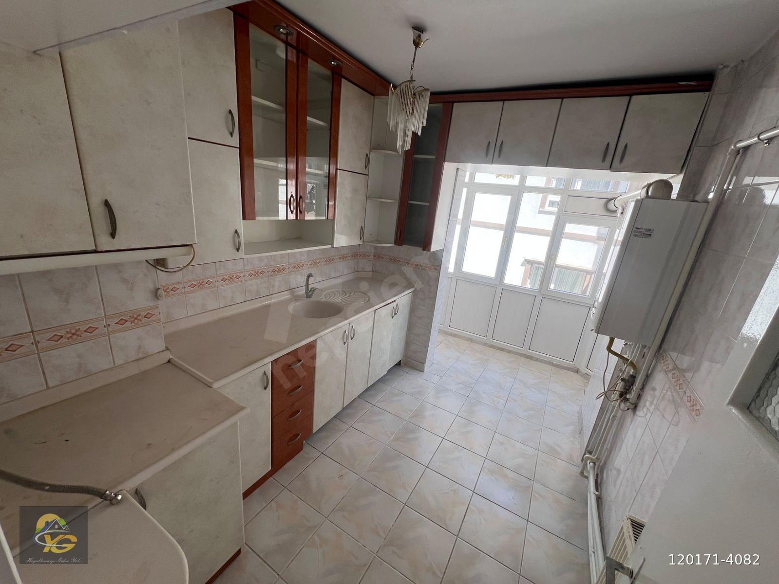 SİNCAN MAREŞALÇAKMAK MAH 1.ARAKAT GENIS MASRAFSIZ SATILIK DAİRE