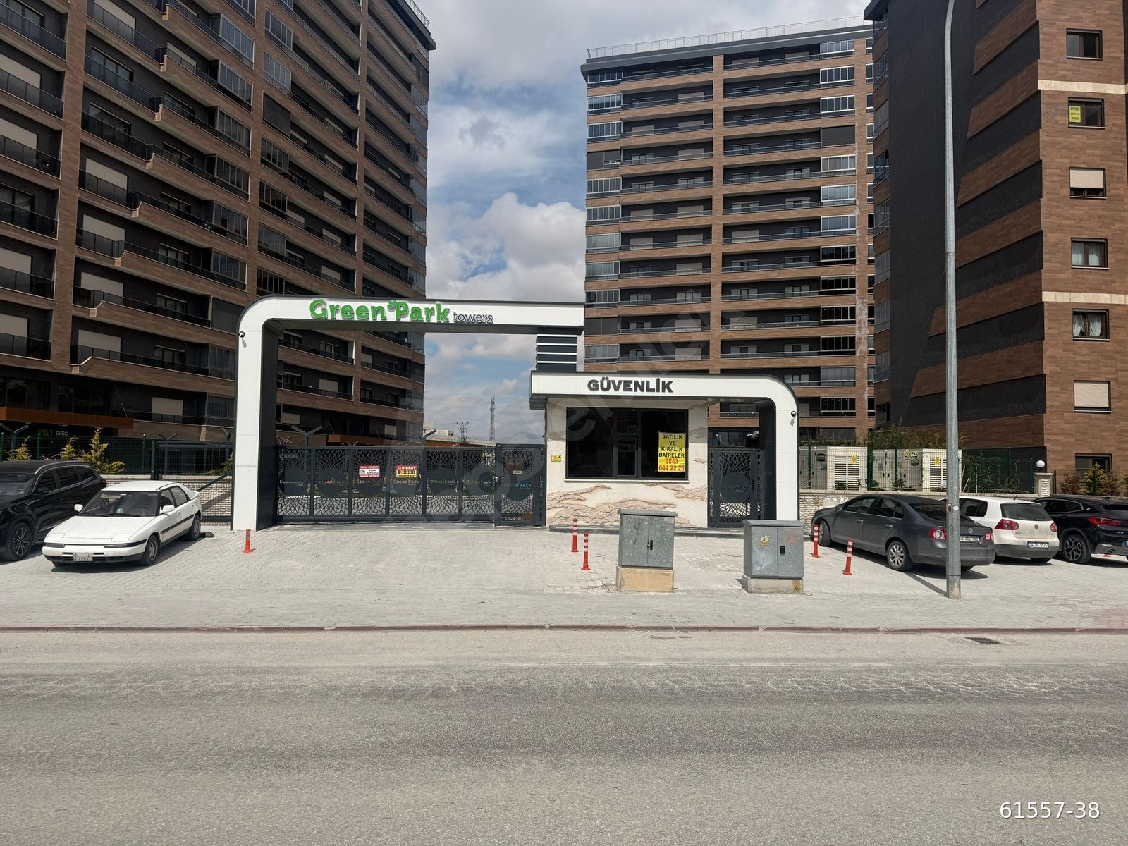 EMLAKİNG'DEN GREEN PARK'TA 4+2 LÜKS AKILLI DAİRE YOLA CEPHELİ