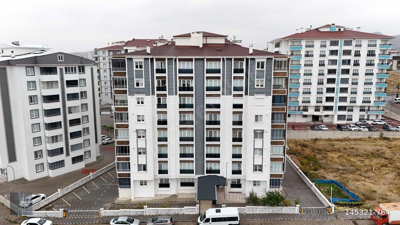 "EMLAK KENT"CEVHERDUDAYEV MAH.KİRALIK GENİŞ 3+1 DAİRE