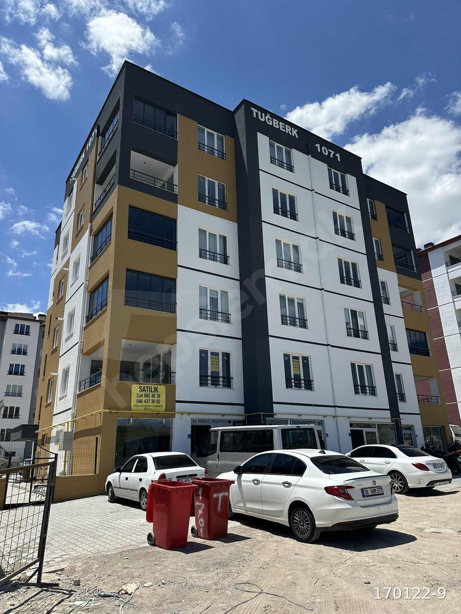 HASKAYA EMLAK-Erkilette SIFIR,KOMBİLİ,MESKENLİ,GİYİNME ODALI 3+1