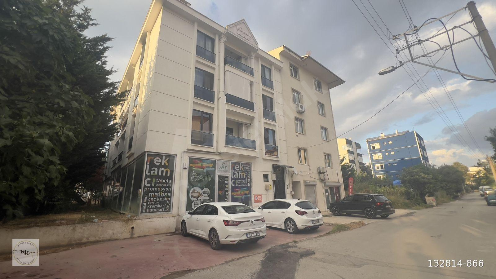 ARA KAT 95 M2 ÇOK BÜYÜK KİRALIK 2+1 DAİRE