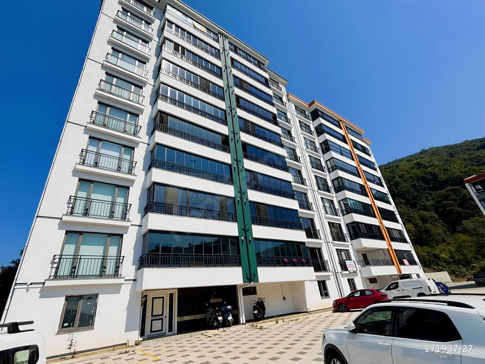 KEMERDE DENİZ MANZARALI HAVUZLU 4+1 KİRALIK SİTEİÇİ LÜKS DAİRE
