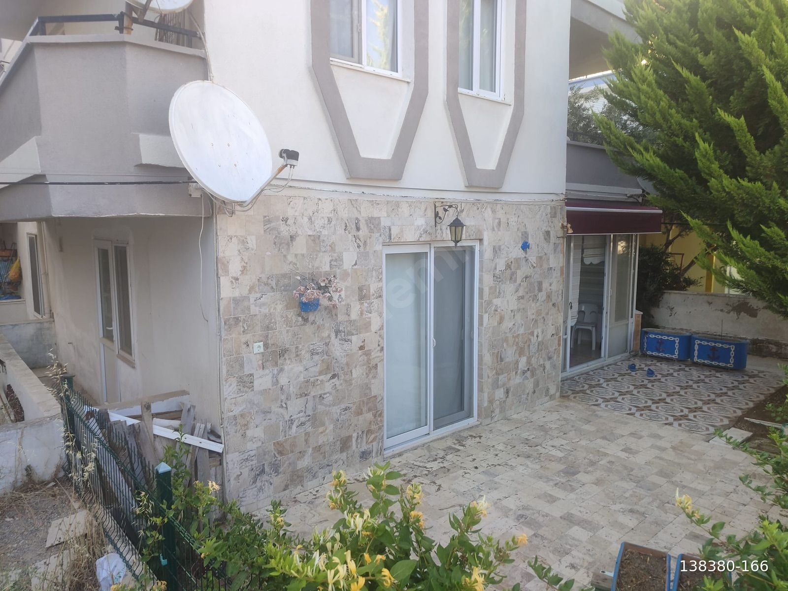 SARIMSAKLI ,DA PLAJA 400 m, 2+1, EŞYALI SATILIK