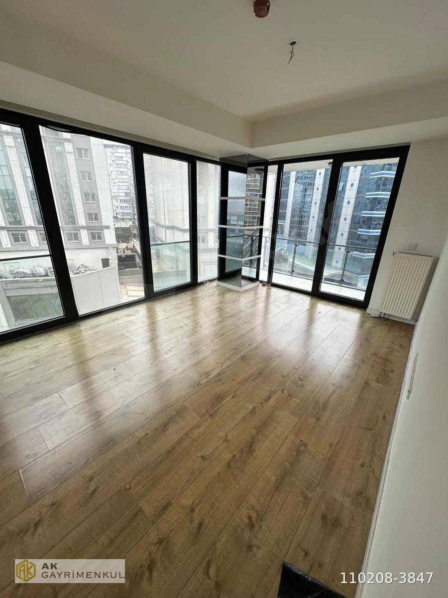 BAHÇELİEVLER İSTWESTTE 1+1 80M2 BÜYÜK TİP KÖŞE DAİRE 6.800.000TL
