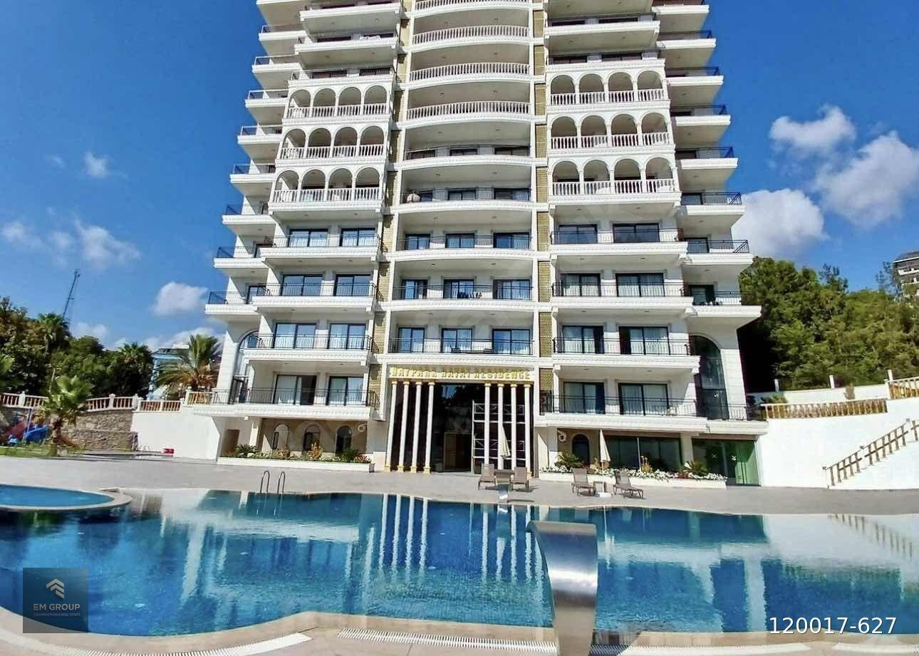 Denize 100 metre Lux rezidansta satılık 1+1