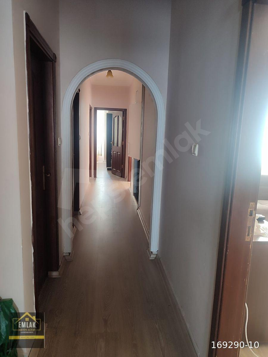 ERZİN KARAMUSTAFALI İÇMELER YOL AYRIMINDA ARAKAT 165M2 DAİRE
