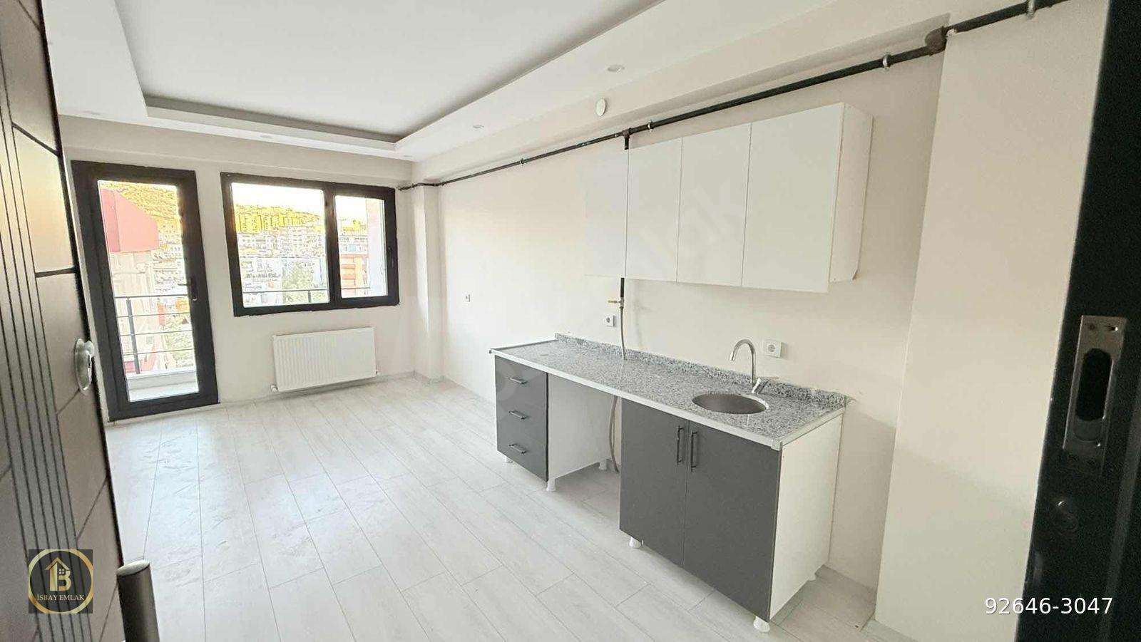 MERKEZİ KONUMDA KİRALIK 1+1 DAİRE İSBAY EMLAK'TA