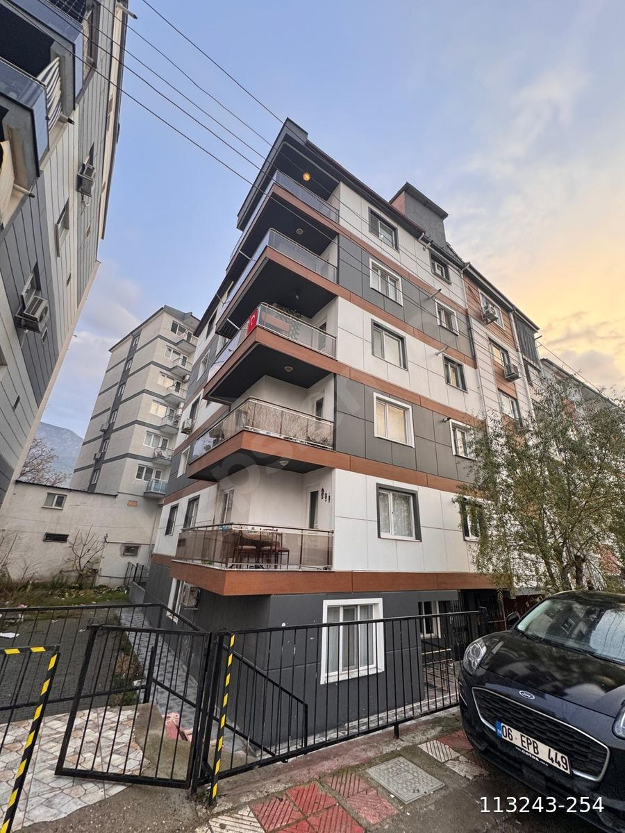 AKMAN GAYRİMENKUL'DEN YARHASANLAR MH'DE SATILIK 3+1 K.M DAİRE