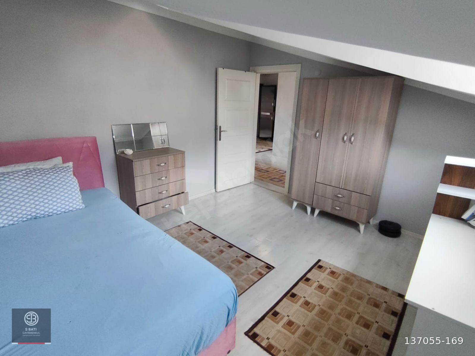 EDİRNE MERKEZ'DE BÜYÜK TERASLI, 2+0 SATILIK DAİRE