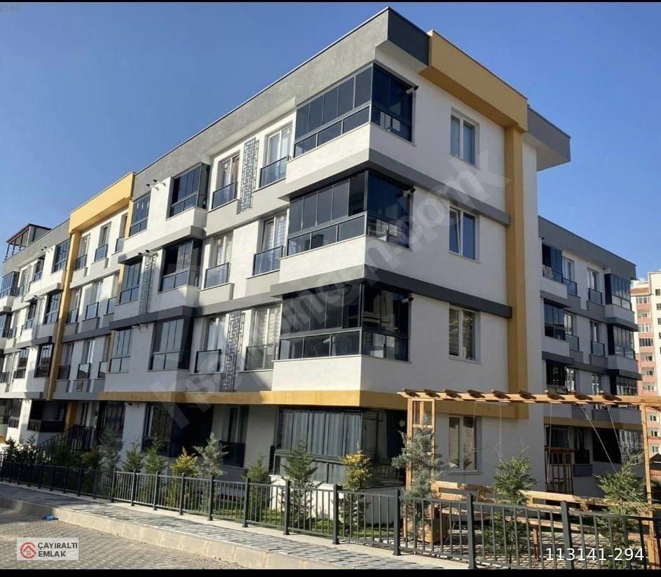 ÇAYIRALTI EMLAK'TAN 2000 EVLER MAHALLESİ'NDE SATILIK EŞYALI 1+1