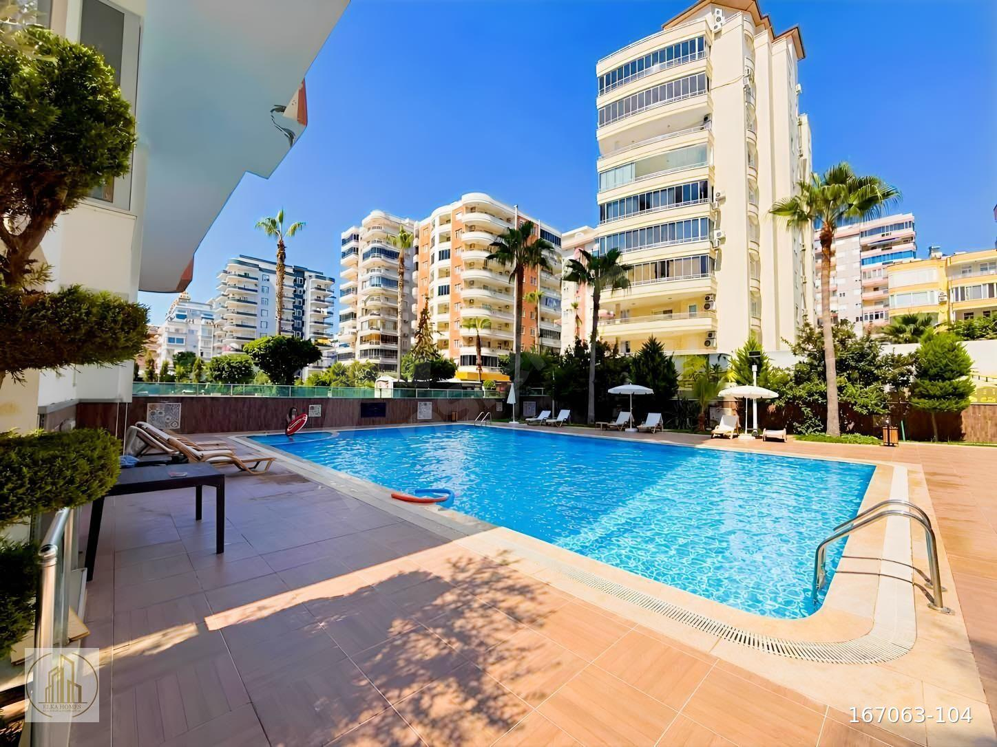 Alanya Mahmutlarda Satılık 2+1 Daire Tam Eşyalı, deniz 250 M