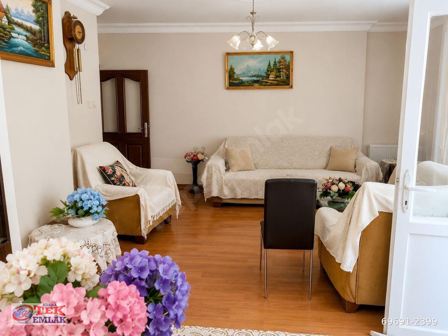 HUZUREVLERİ MAHALLESİNDE MERKEZİ KONUMDA SATILIK 3+1 GENİŞ DAİRE