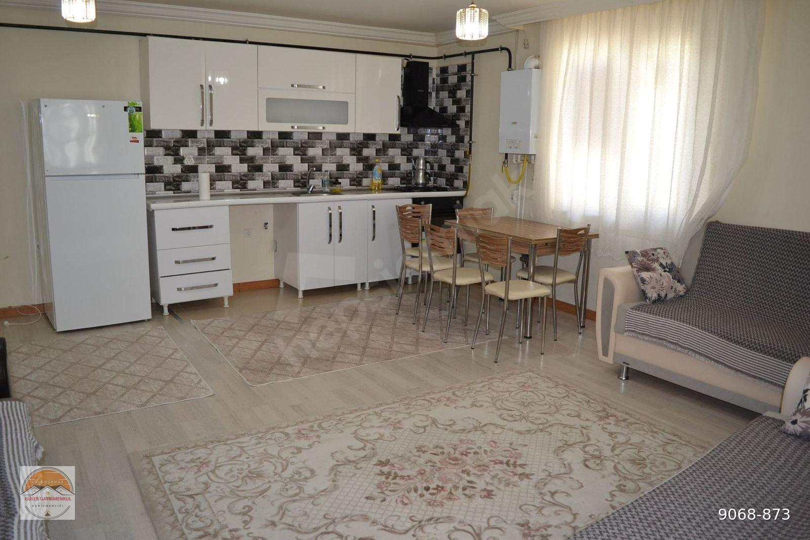 Lüleburgaz çarşı merkezde satılık 1+1 Eşyalı daire