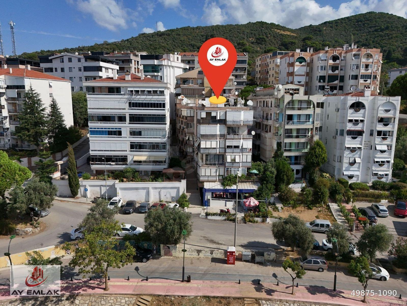 AY EMLAK TAN ARMUTLU DA DENİZE 50 METRE MESAFEDE 2+1 DAİRE
