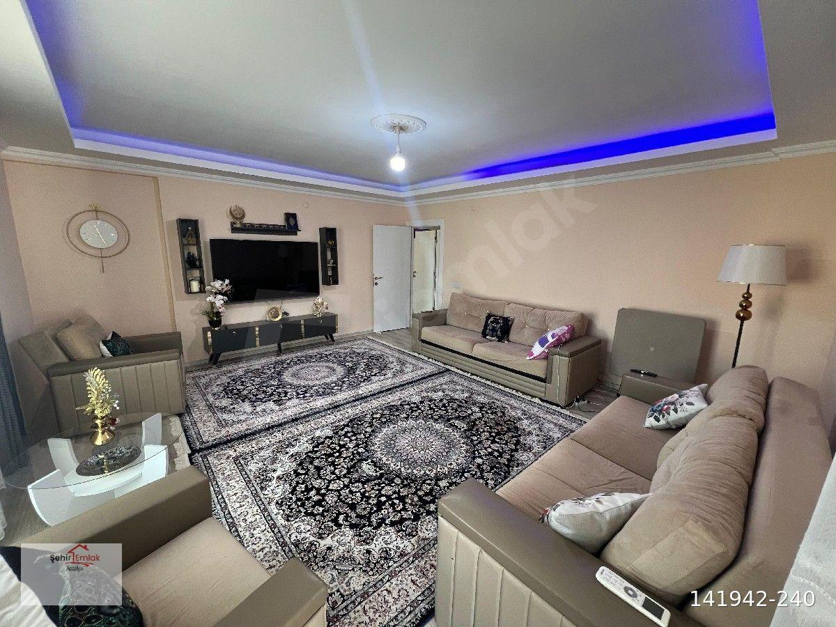 ANTALYA KEPEZ NİRVANA DÜĞÜN SALONU ÇAPRAZI CADDE ÜZERİ ASANSÖR AŞIRI GENİŞ 2+1 ÇOKUYGUN FİYATA DAİRE