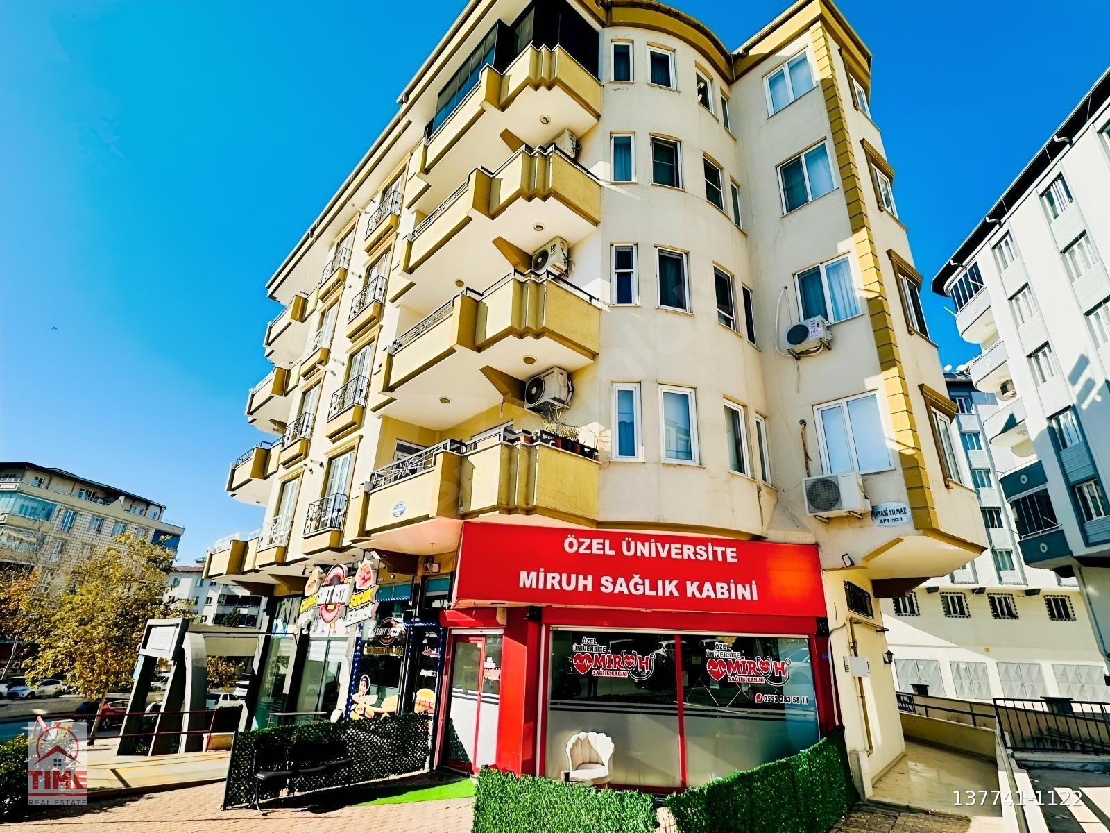 TIME KURUMSAL'DAN MUHTEŞEM KONUMDA-ANA CADDE ÜZERİ-HARİKAMANZARA