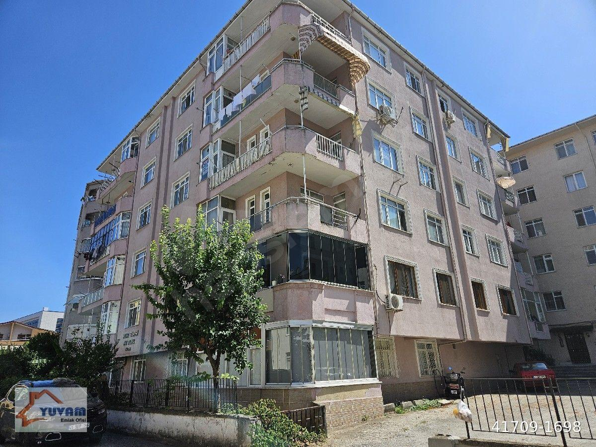DEĞİRMENDERE MERKEZ MAHALLESİNDE.3.CÜ KAT SATILIK 3+1 DAİRE
