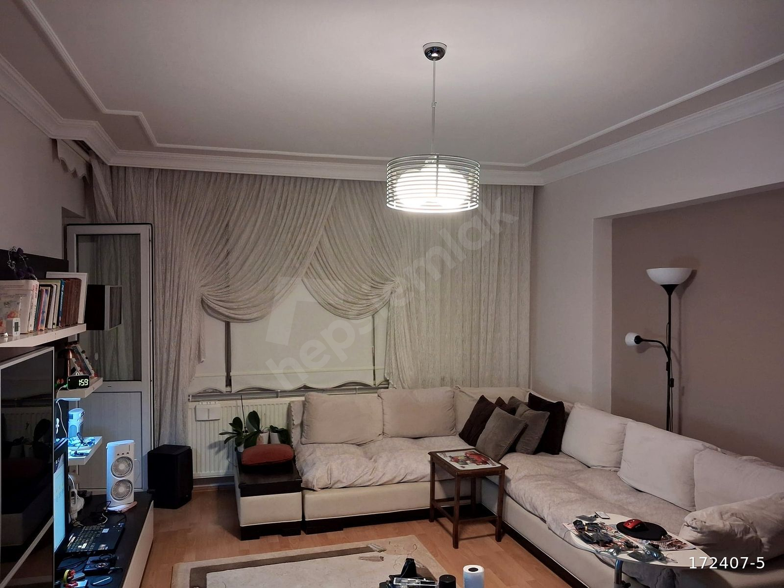 UĞUR MUMCU MERKEZDE 6. KAT CADDE CEPHELİ FERAH 3+1
