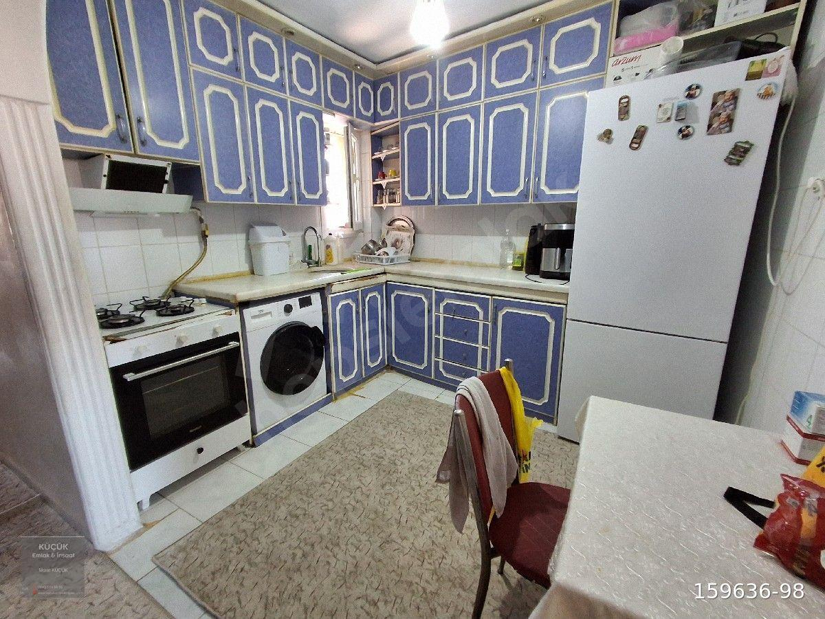 KÜÇÜK EMLAKTAN GEMLİKTE SATILIK YAPILI DAİRE