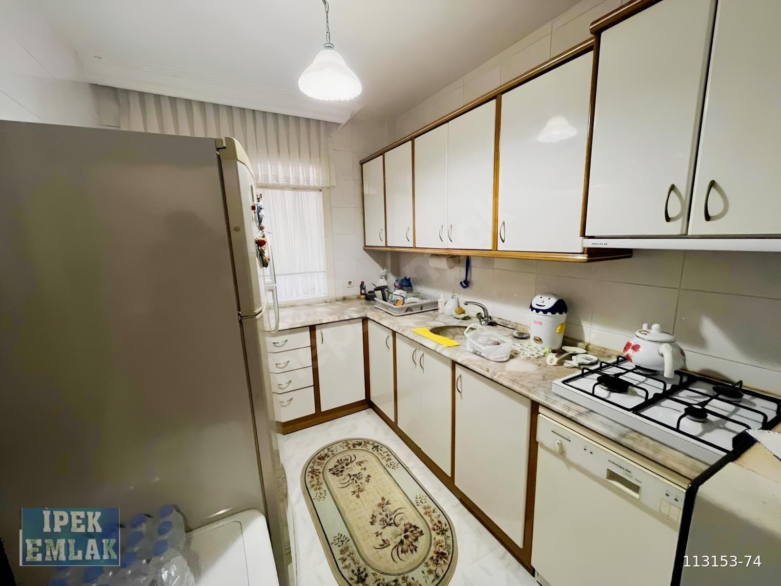 İPEK EMLAK'TAN KADITARLASI'NDA 3+1,120m2 ARA KAT DAİRE