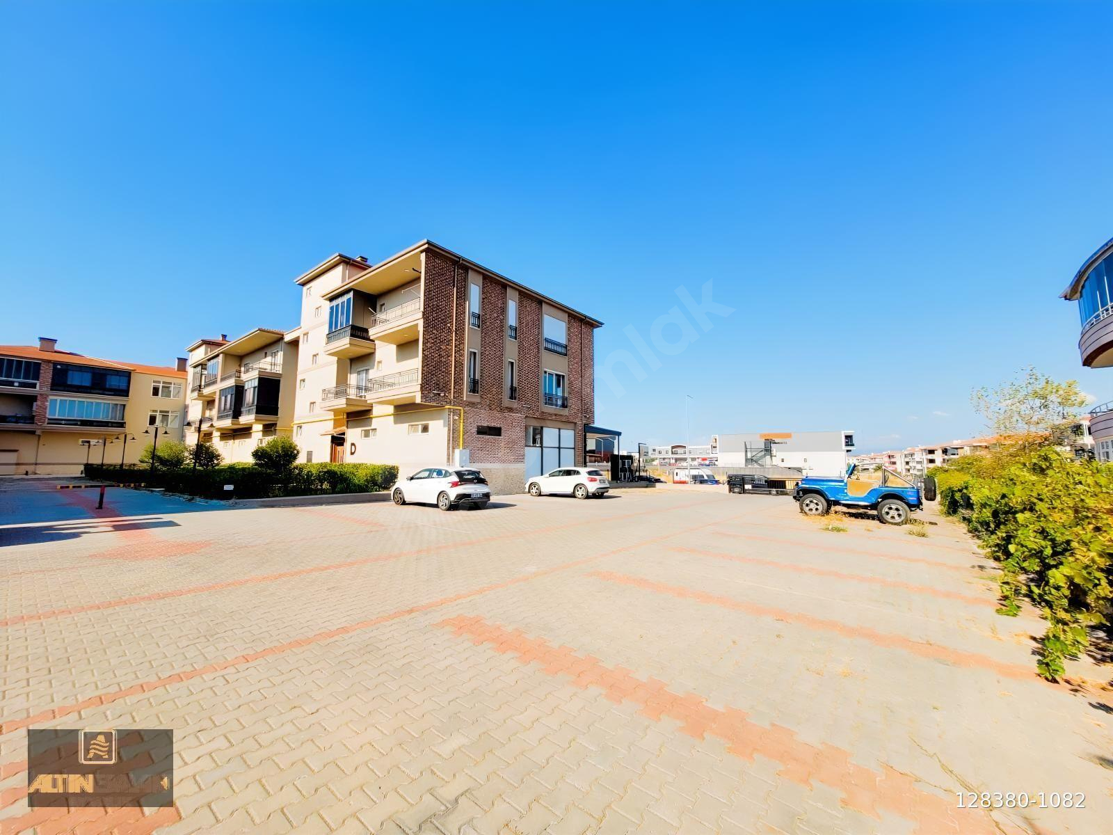 AYVALIKTA SATILIK 1+1 YERDEN ISITMALI SIFIR DAİRE