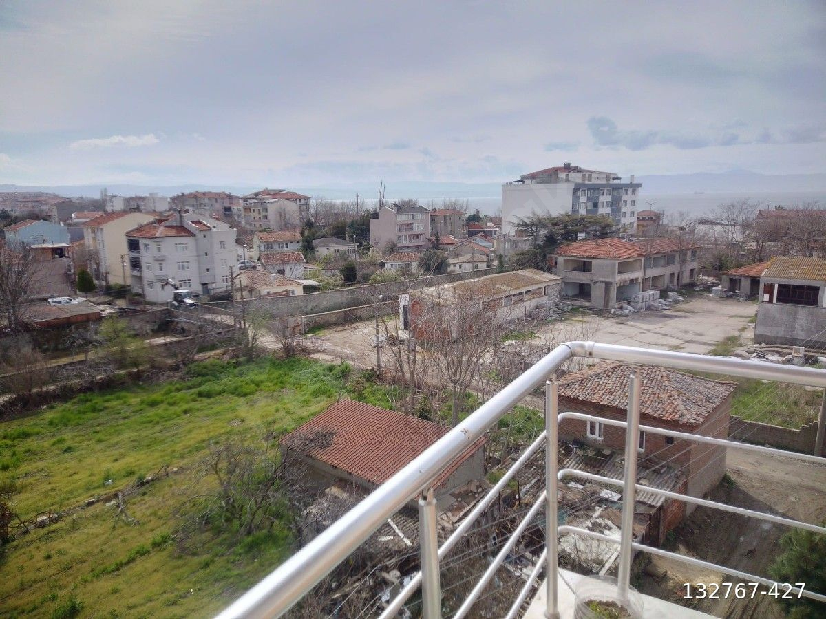 Gelibolu merkezde 2+1 85 m2 deniz manzaralı satılık OKAZYON daire