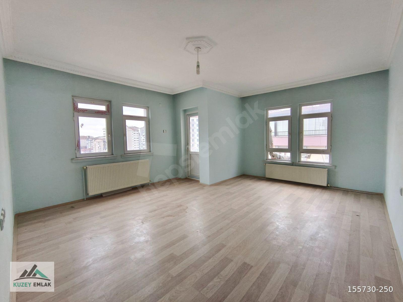 KUZEY EMLAK'TAN ERGENEKON MAHALLESİNDE MANZARALI 3+1 DAİRE