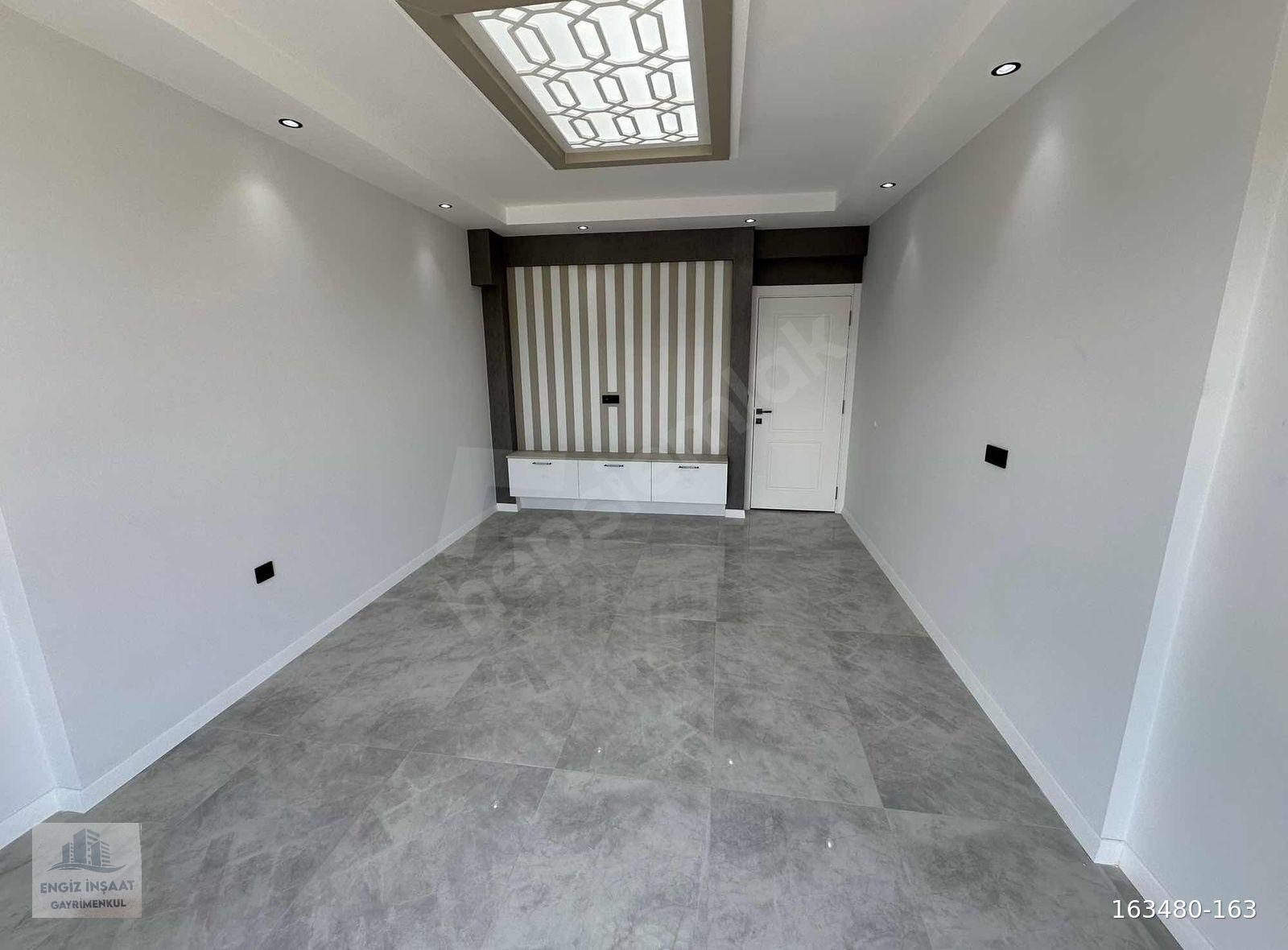 GÜLTEPE'DE 3 + 1 150 m2 ARAKAT ASANSÖRLÜ SIFIR DAİRE