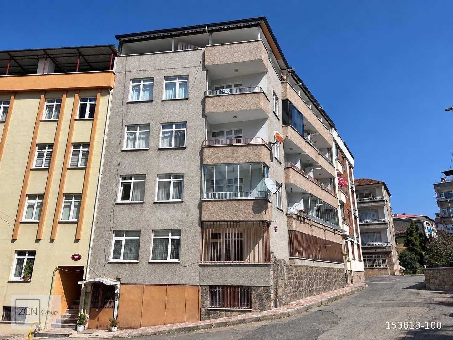 ZGN GROUP | ŞEHRİN TAM MERKEZİNDE SATILIK GENİŞ 3+1 DAİRE