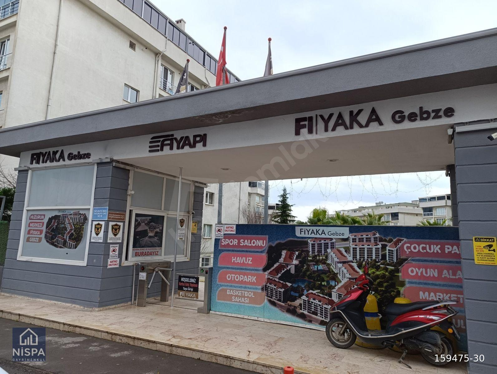 GEBZE TATLIKUYU FİYAKA SİTESİNDE 2+1 KİRALIK ARAKAT