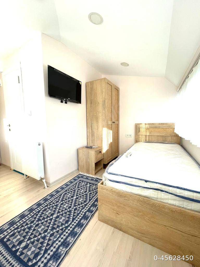Yeşilköy Merkezde Eşyalı Kiralık Daire ( tüm faturalar dahil )