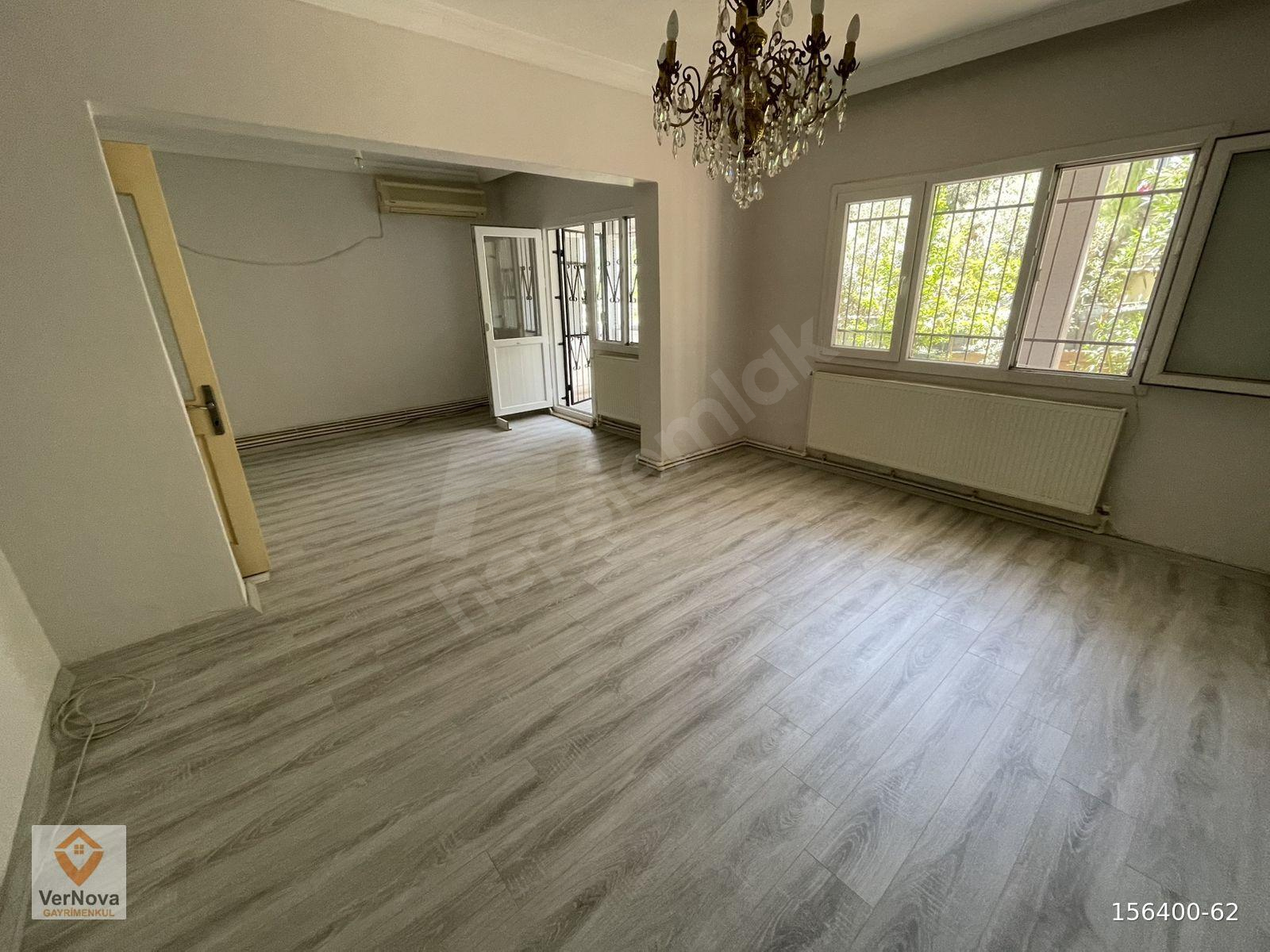ANA CADDE ÜZERİNDE DOĞALGAZLI KLİMALI TERASLI GENİŞ DAİRE..