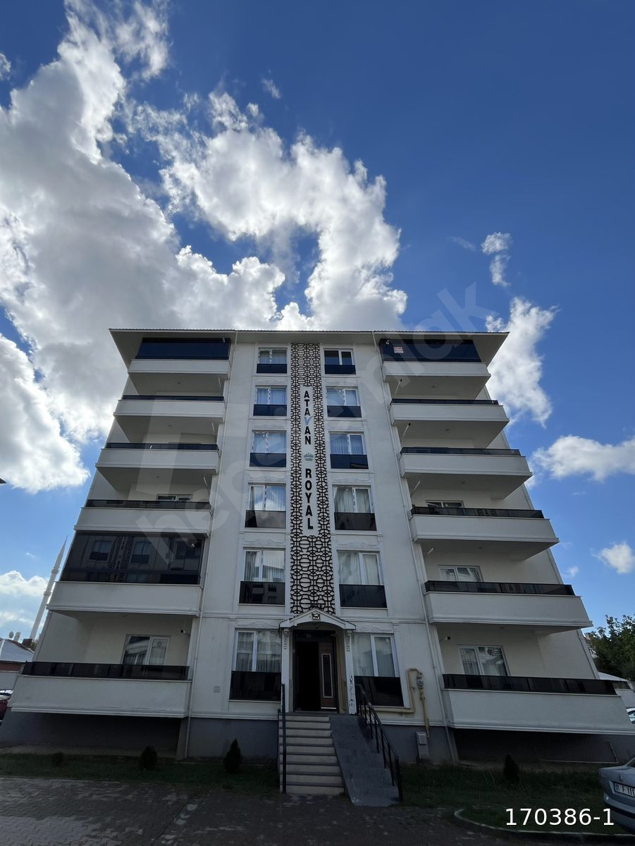ERSES EMLAK’TAN ERCİŞ MERKEZDE YENİ YAPI 2+1 KİRALIK DAİRE