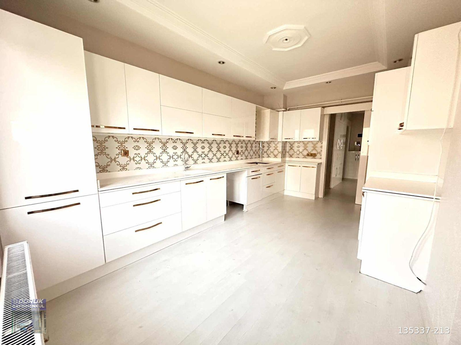 DORUK GAYRİMENKUL'DEN ANNELER PARKI YAKINI MASRAFSIZ 3+1 DAİRE