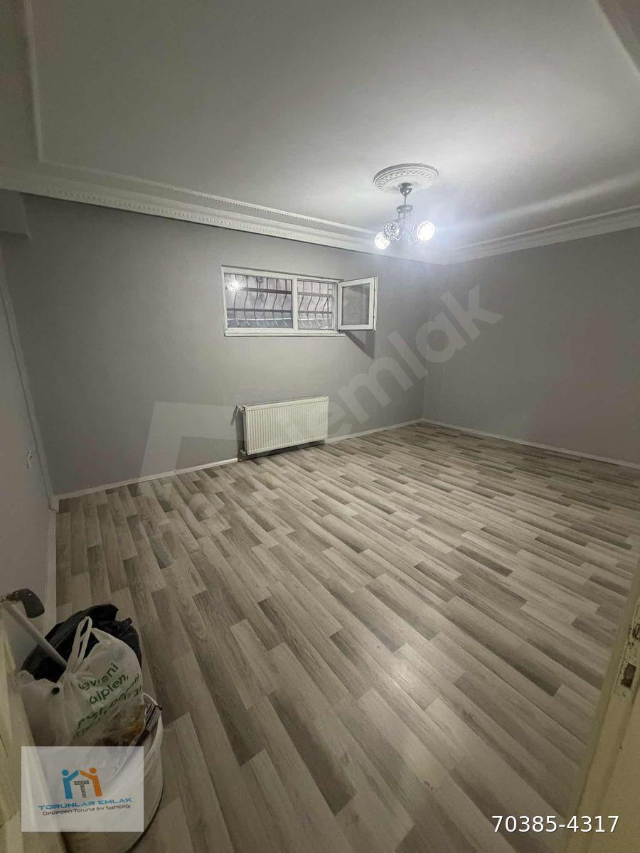TORUNLAR EMLAKTAN MERKEZİ KONUMDA SATILIK 2+1