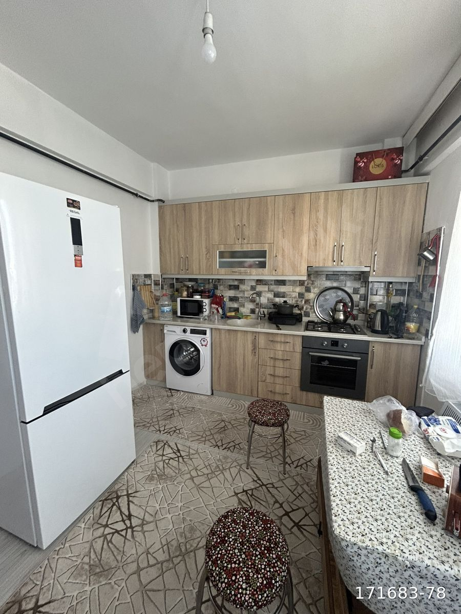 HUZUR EMLAK’TAN KÜLTÜR MAHALLESİNDE SATILIK EŞYALI 3 + 1 DAİRE BU FIRSAT KAÇMAZ