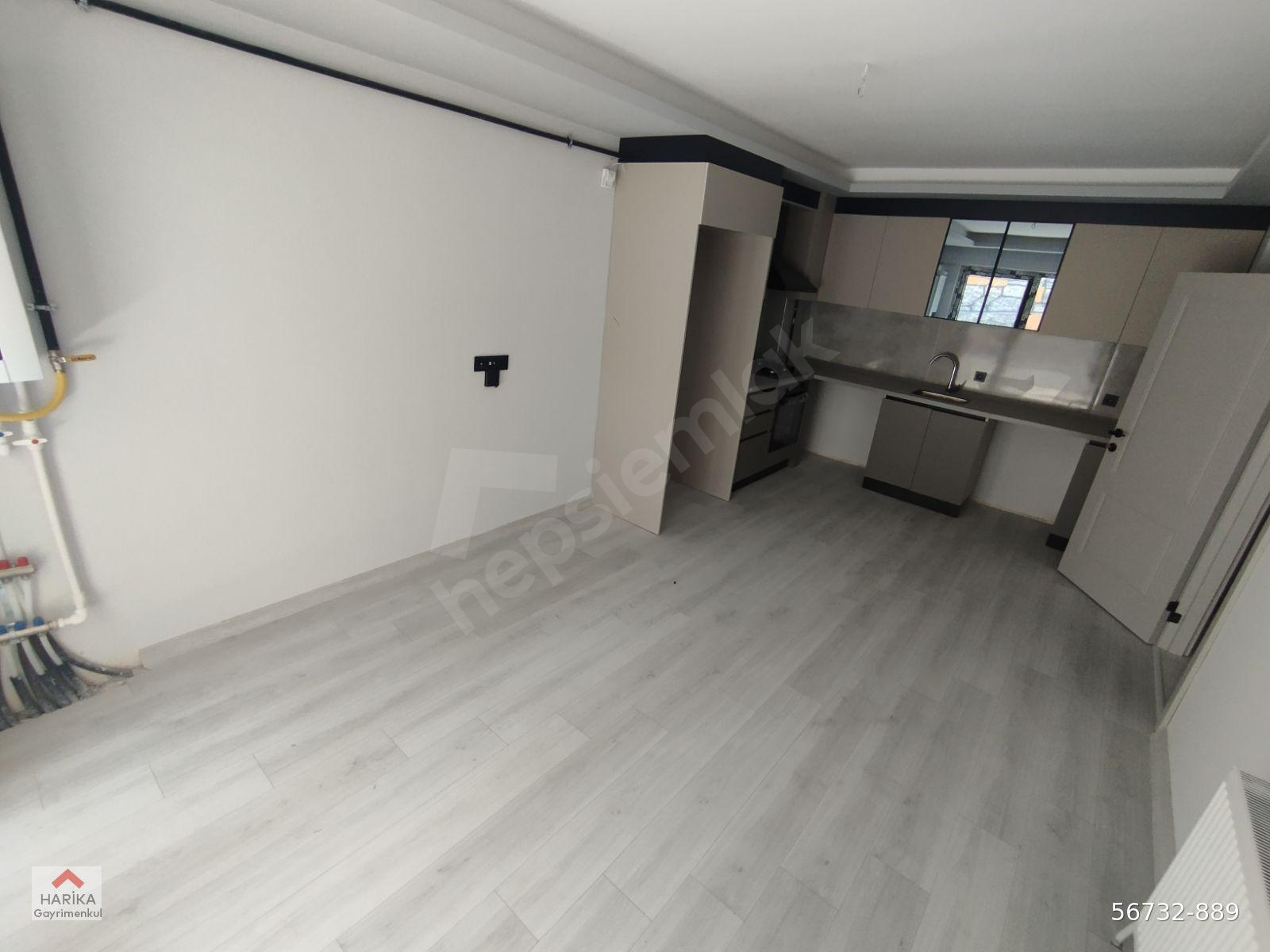 KIRKKONAKLAR'DA SIFIR BİNADA 2.KATTA 2+1 KİRALIK DAİRE