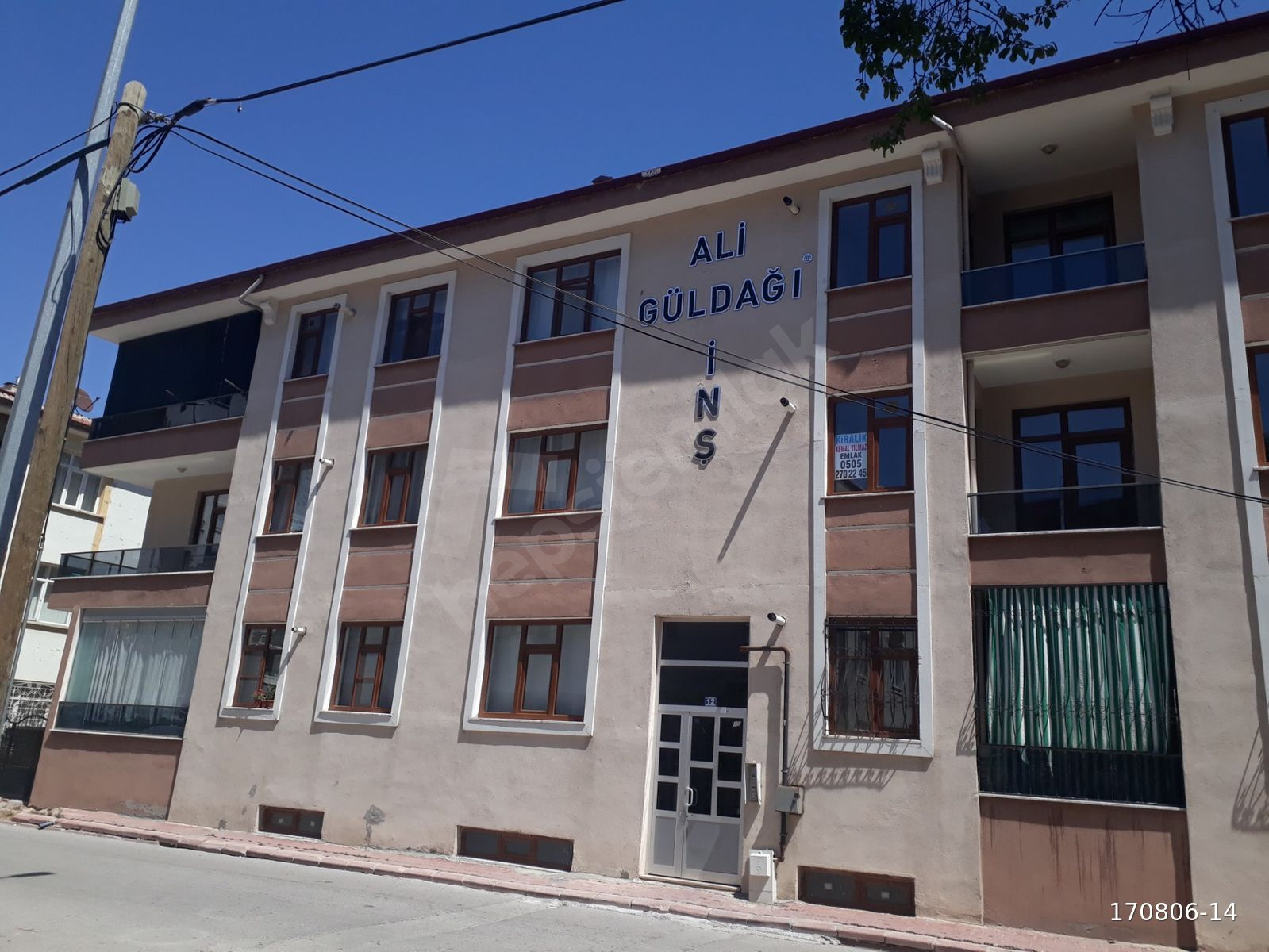 Karatay Nakipoğlu Mah. Bakımlı 3+1 Kiralık Daire