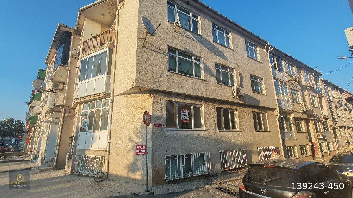 SELİMİYE CAMİİ YAKINI KİRALİK 2+1 GENİŞ KOMBİLİ DAİRE
