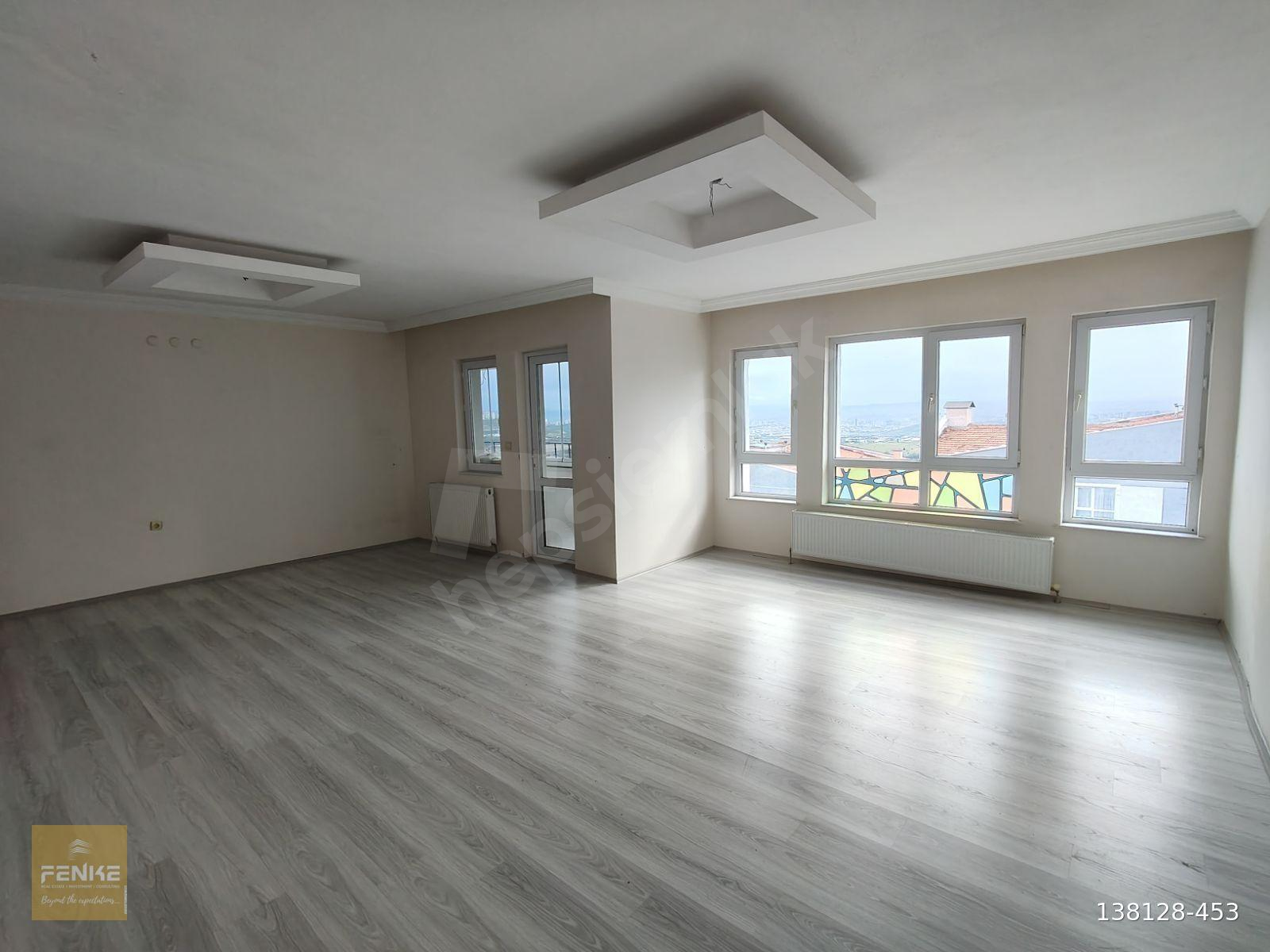 YAKACIK, KIRANDAĞI SİTESİNDE, 3+1, SİTE İÇİNDE,KİRALIK