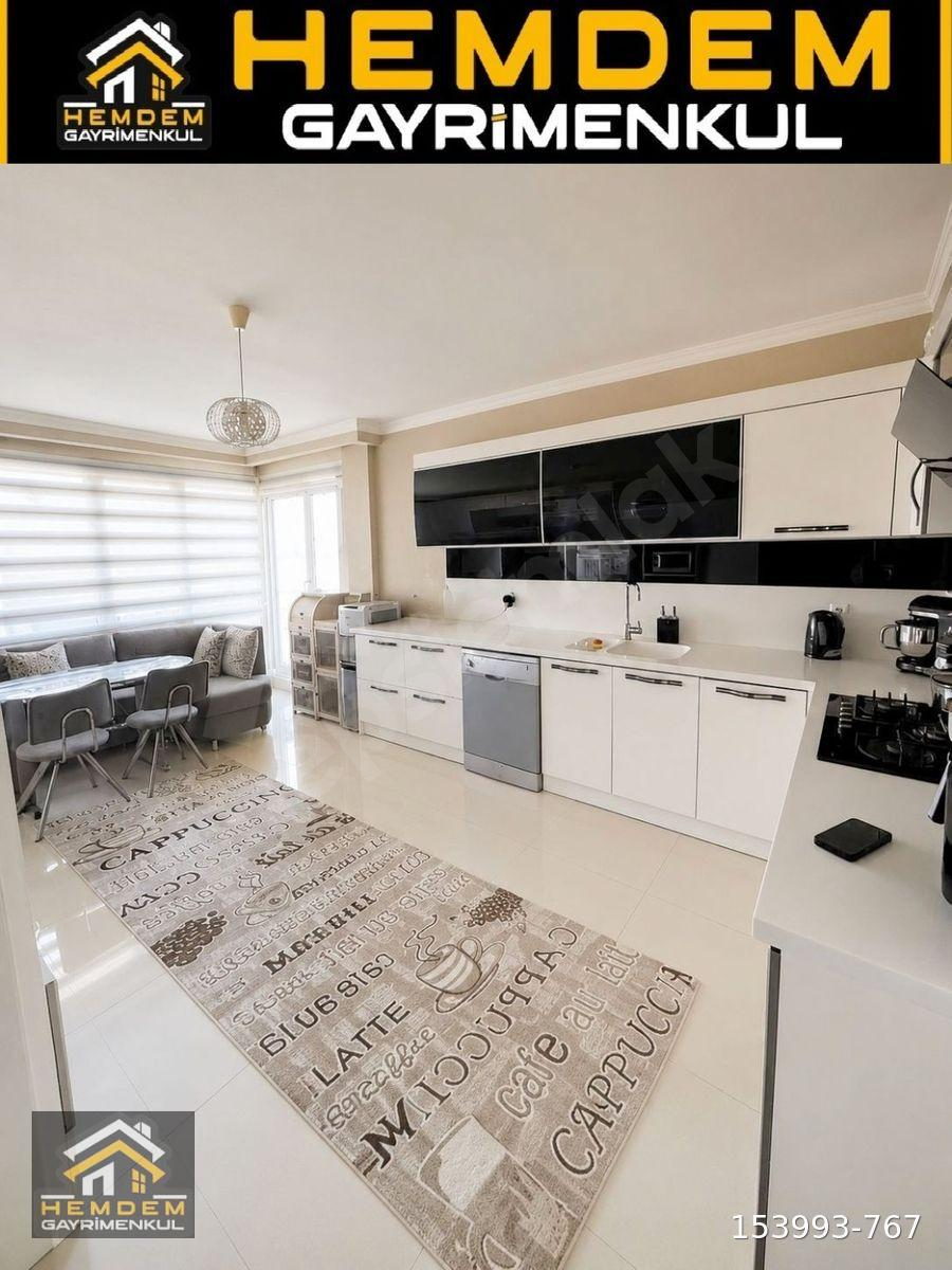 HEMDEM GAYRİMENKUL'DEN ATAKENT'TE FULL+FULL YAPILI ARAKATTA 3+1 SATILIK DAİRE