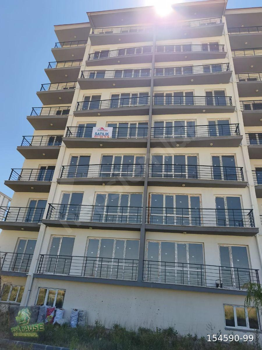 Afyon Susuzda Satılık 3+1 Daire