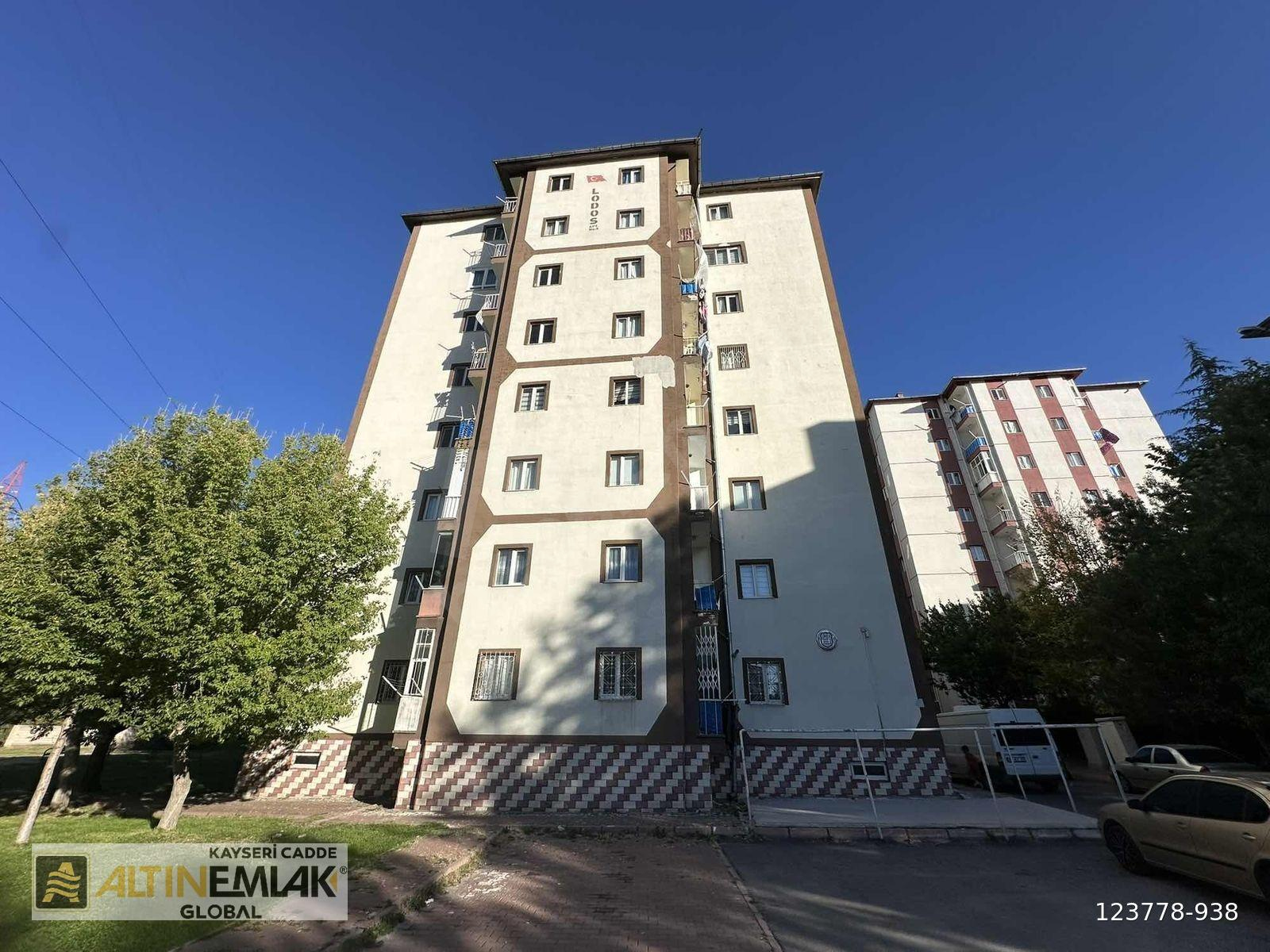 BELSİNDE ARA KAT 100'LÜK KİRALIK DAİRE