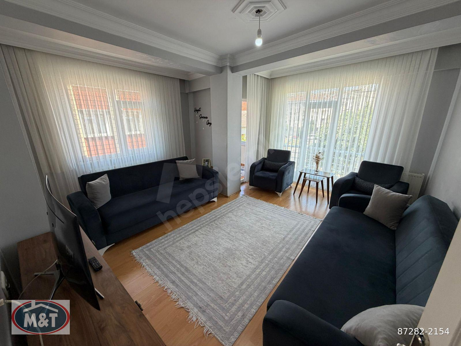 BAĞCILAR YILDIZTEPEDE 16YILLIK GENİŞ OTOPARKLI 2+1 SATILIK DAİRE