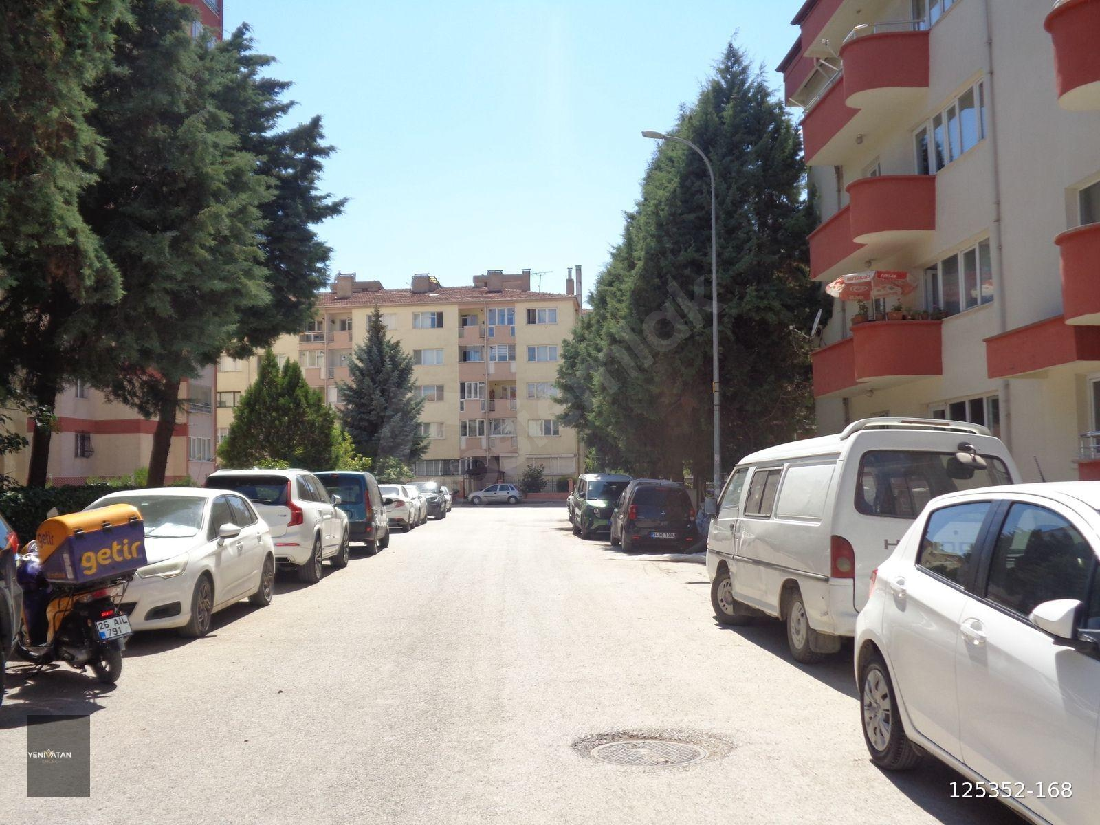 AKARBAŞI MAH. AKYIL SOKAK TA YENİ TADİLAT YAPILMIŞ DAİRE