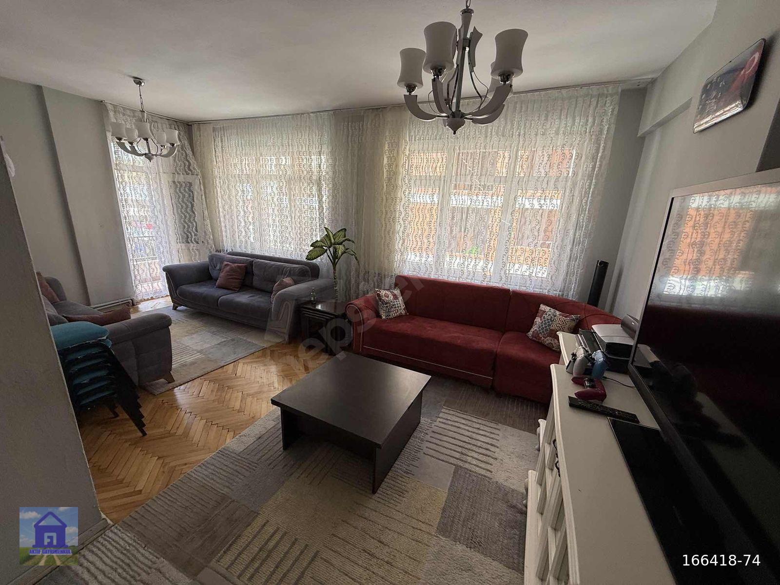ŞİRİNEVLER MERKEZİ KONUMDA 3+1 SATILIK 2. KAT DAİRE