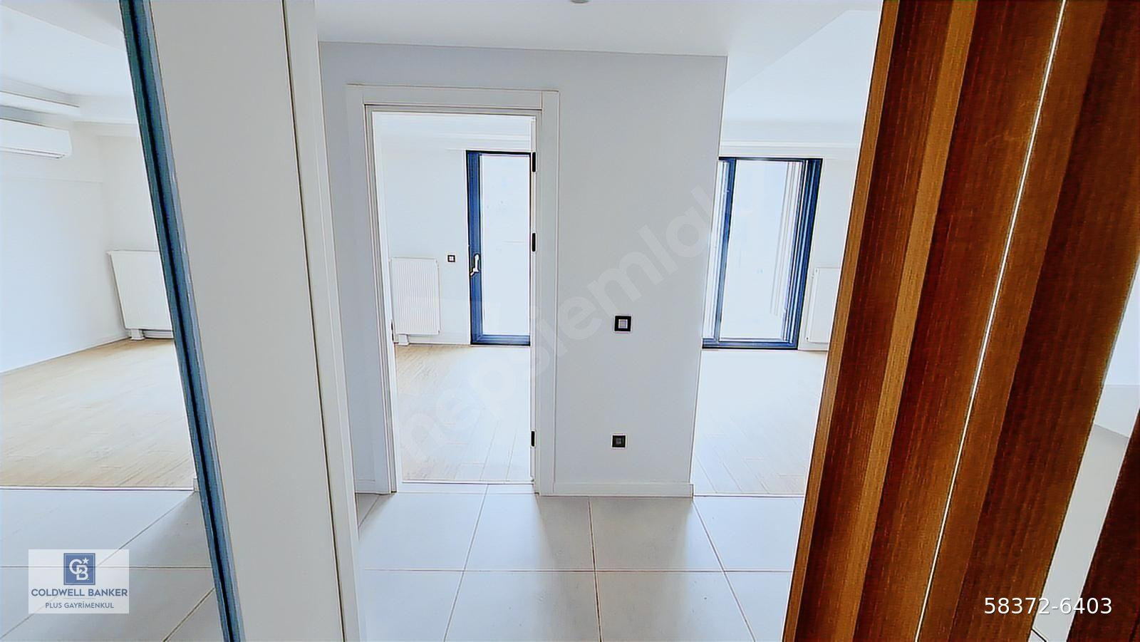 Manisa Meydan Sitesi 2+1 Açık Mutfak Satılık Daire