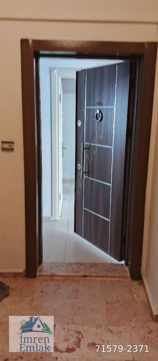 BANDİRMA ADLİYESİ VE NÜFÜS MÜDÜRLÜĞÜ YAKINI SÜPER KONUMUSATİLİK ARAKAT ASANSÖRLÜ DAİRE