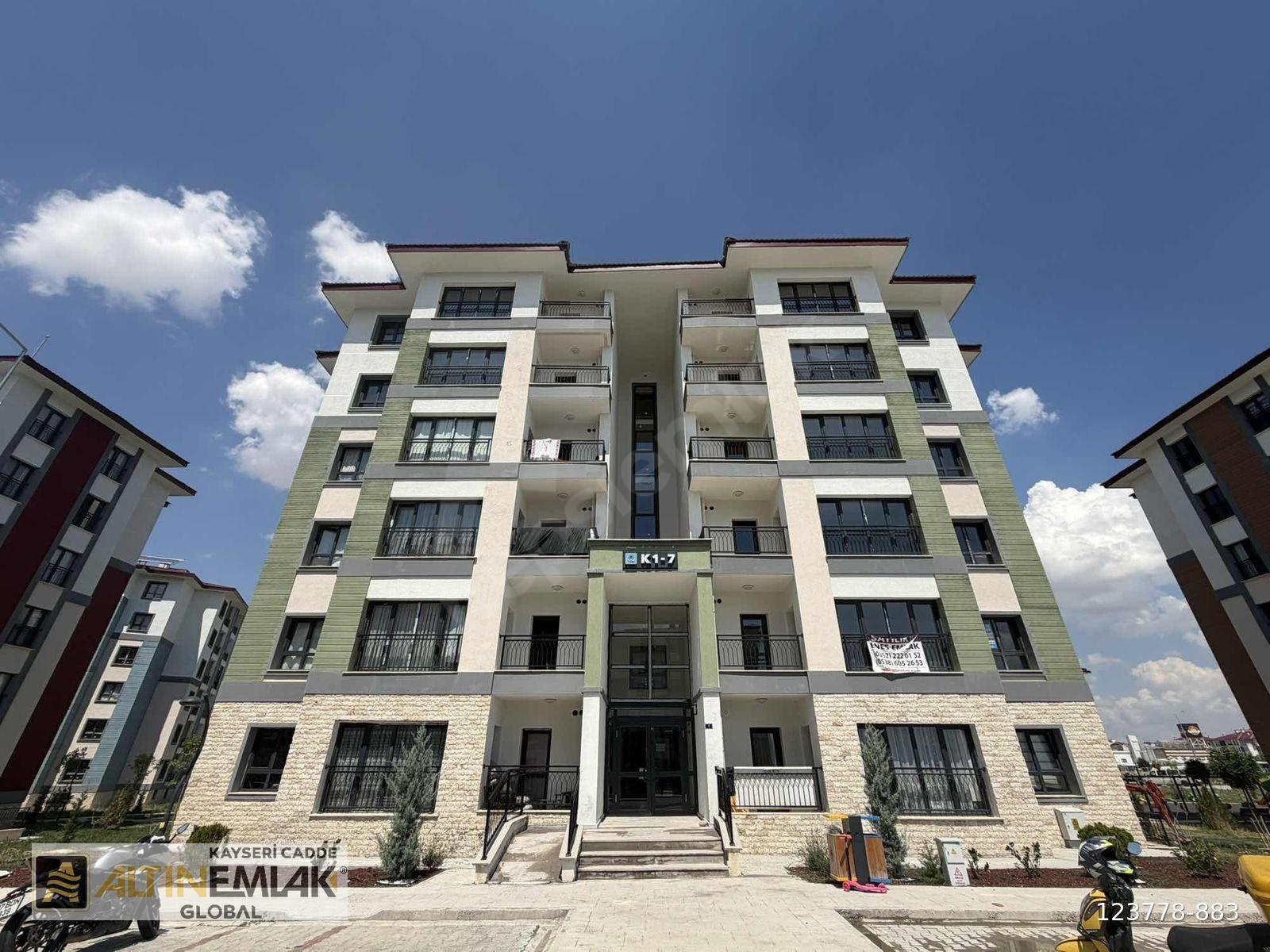 ALTIN CADDE / ORUÇREİS TOKİ'DE 2+1 SATILIK SIFIR DAİRE