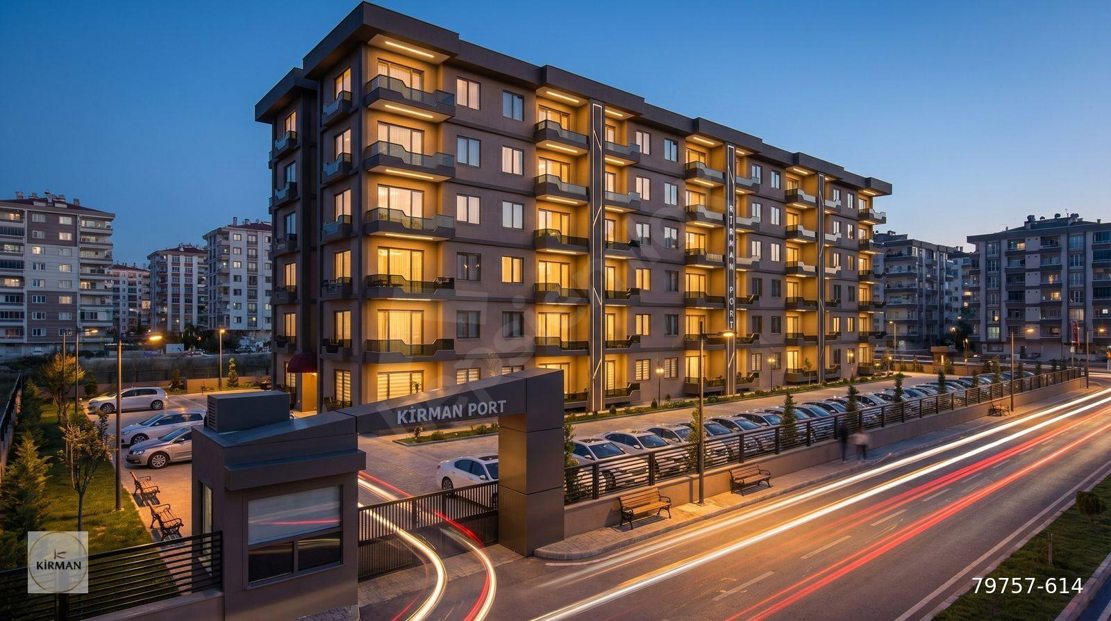 ESENBOĞA DA YÜKSELEN MODERN PROJE KİRMAN PORT 1+1